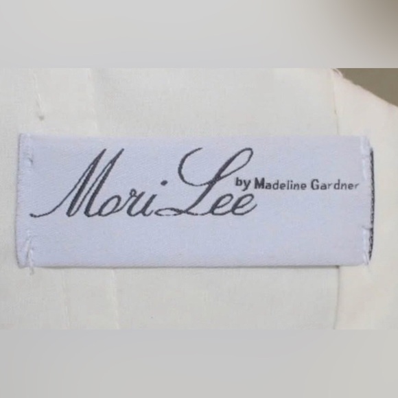 Paparazzi Prom‎ Dress with Lace and Feathers 91084 by Mori Lee Gown Formal 7/8 - Picture 10 of 10